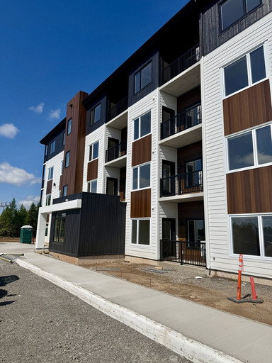 Warner Estates - First Month Rent FREE!