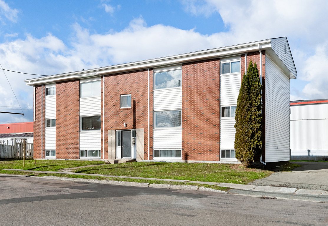 Magee Avenue Apartments MU Property Management