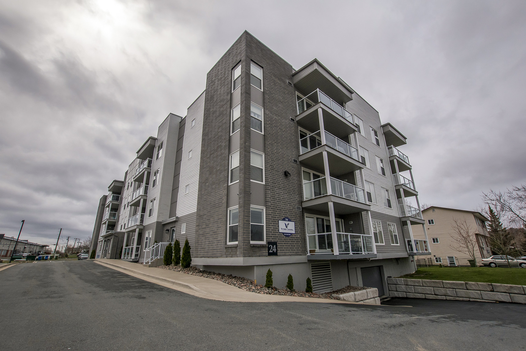 Victoria Crossing Apartments - Photo 55