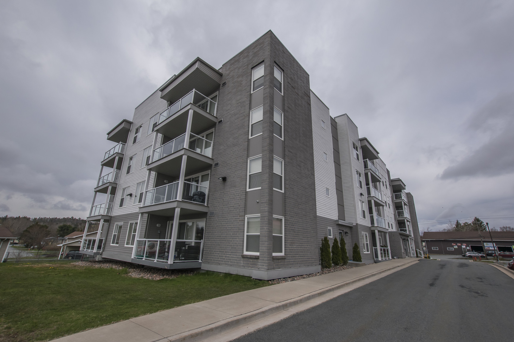 Victoria Crossing Apartments - Photo 51