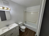 266 Christina St S - 1 bedroom - Unit 303