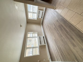 515 London-1 Bdrm Plus Den