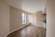 100 Christina St N - 1 bedroom