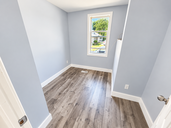 331-333 Mitton St N - 1 bedroom 