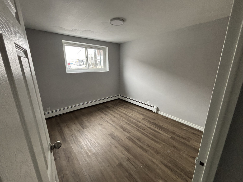 121 Alice Street - 2 bedroom