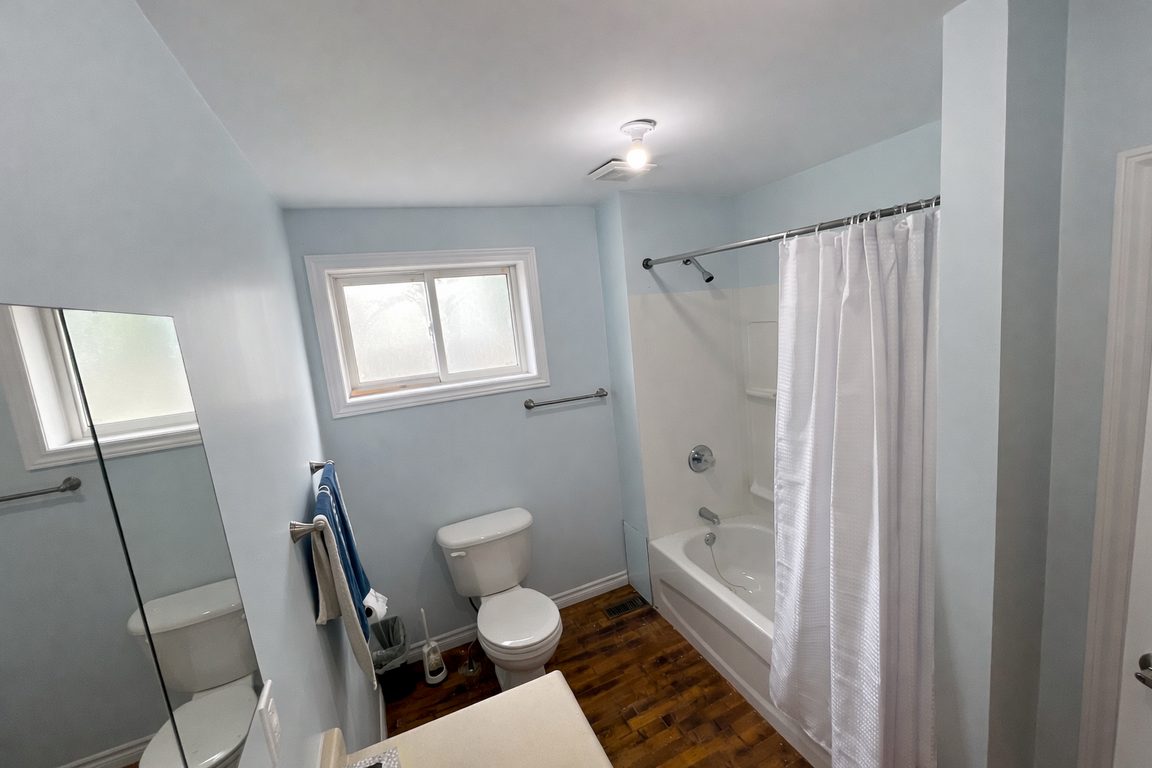 All Inclusive 3 bdrm @ 338 Christina