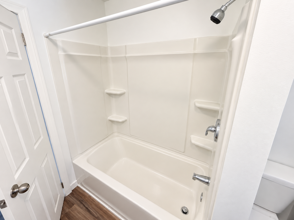 331-333 Mitton St N - 1 bedroom 