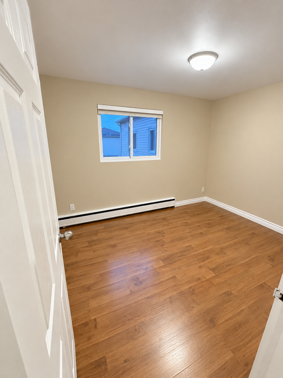 451 Lyndoch-2Bdrm Townhs