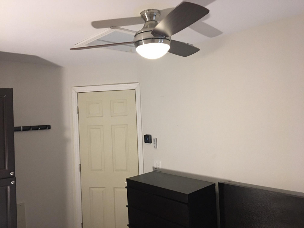 280 Christina St S - 1-bdrm #West