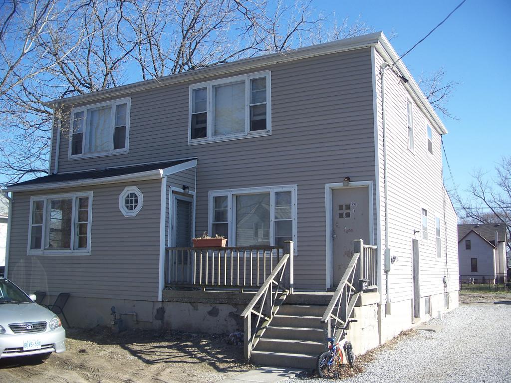 539 Confederation St, Sarnia, ON N7T 2C1 — photo 1