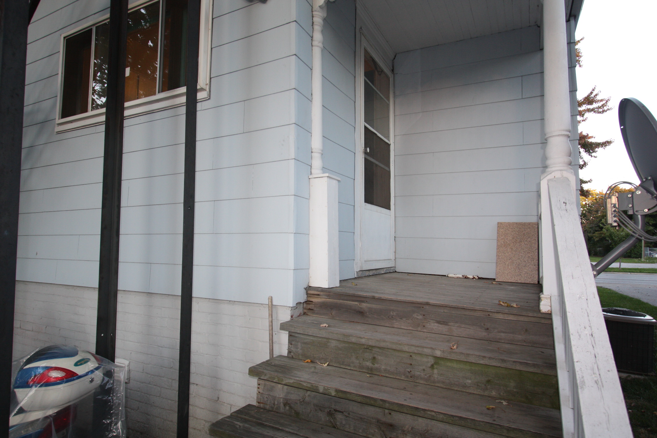 111 Brock St S, Sarnia, ON N7T 5Y9 — photo 2
