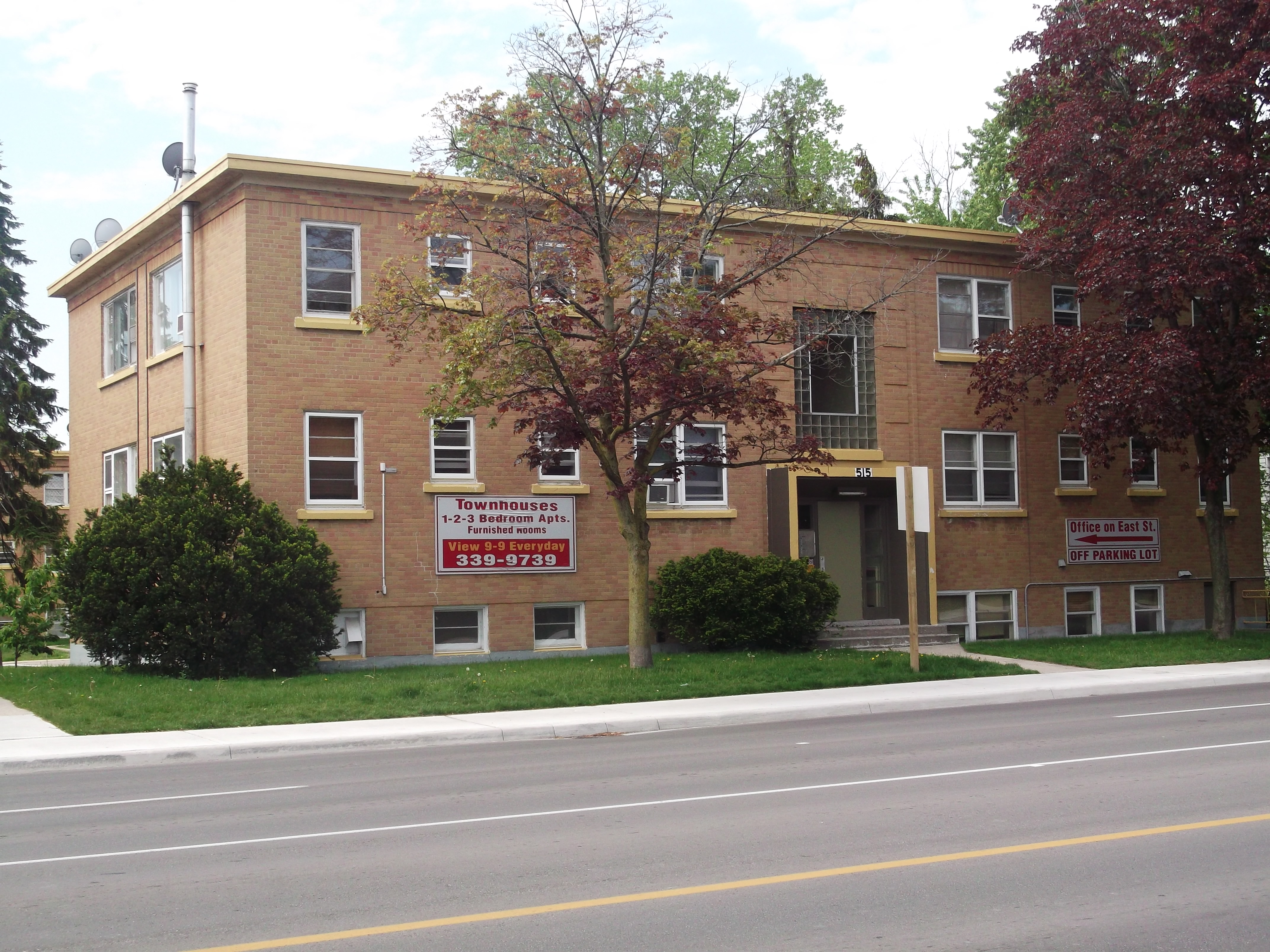 515 London Rd, Sarnia, ON N7T 4X4 — photo 1