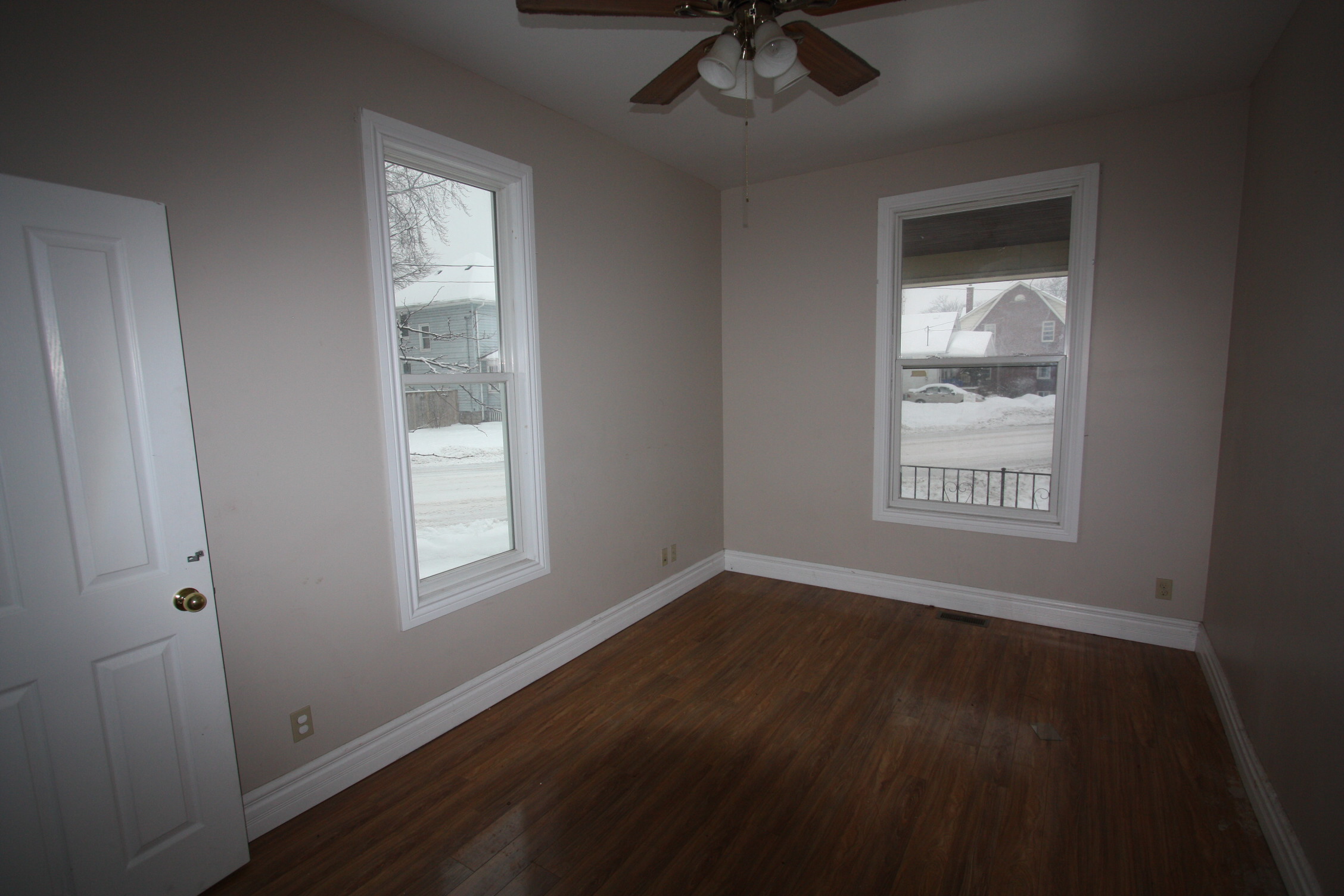 210 Ontario St, Sarnia, ON N7T 1L4 — photo 2