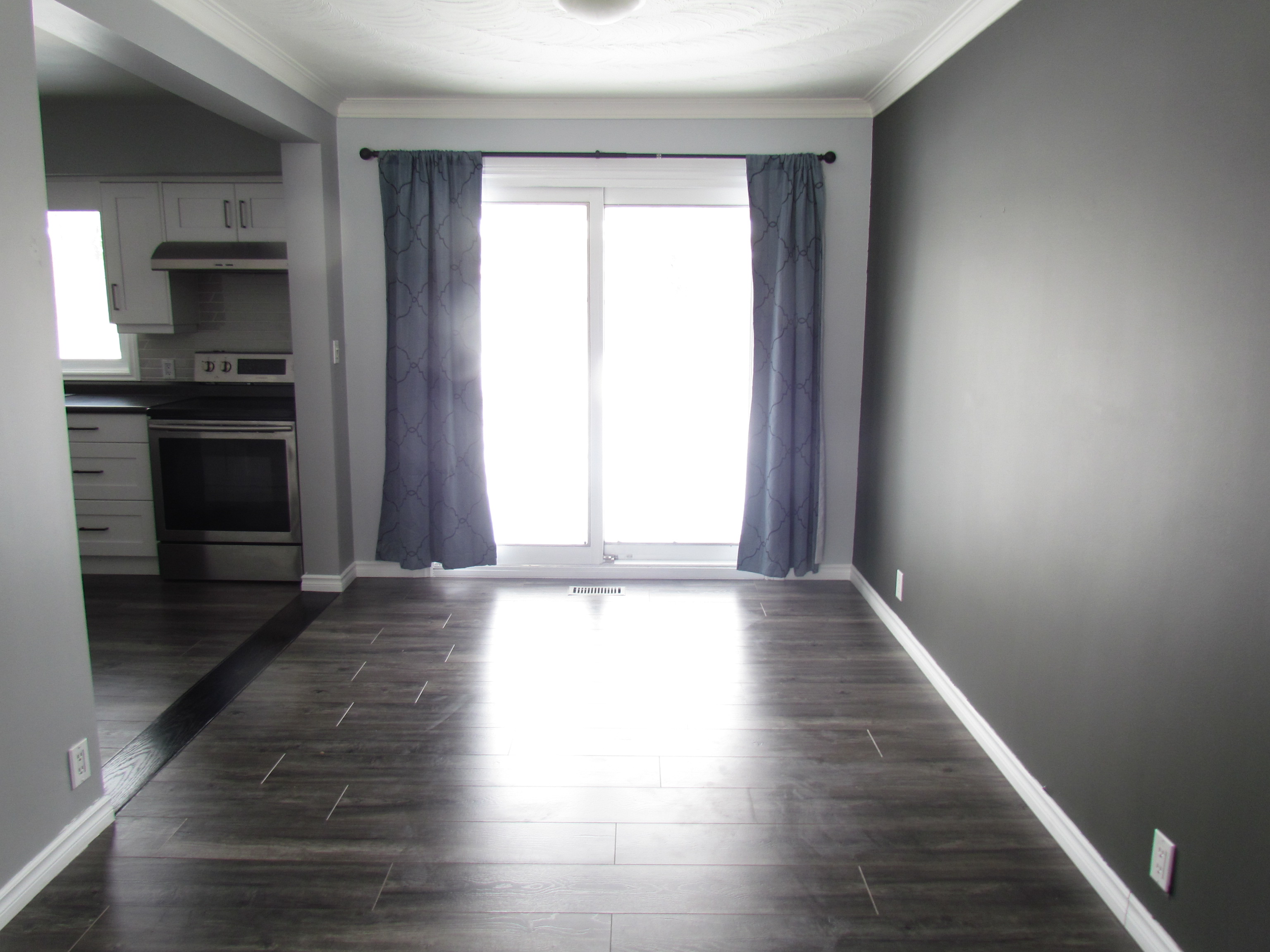 1224 Ridgewood Dr, Sarnia, ON N7V 3R1 — photo 3