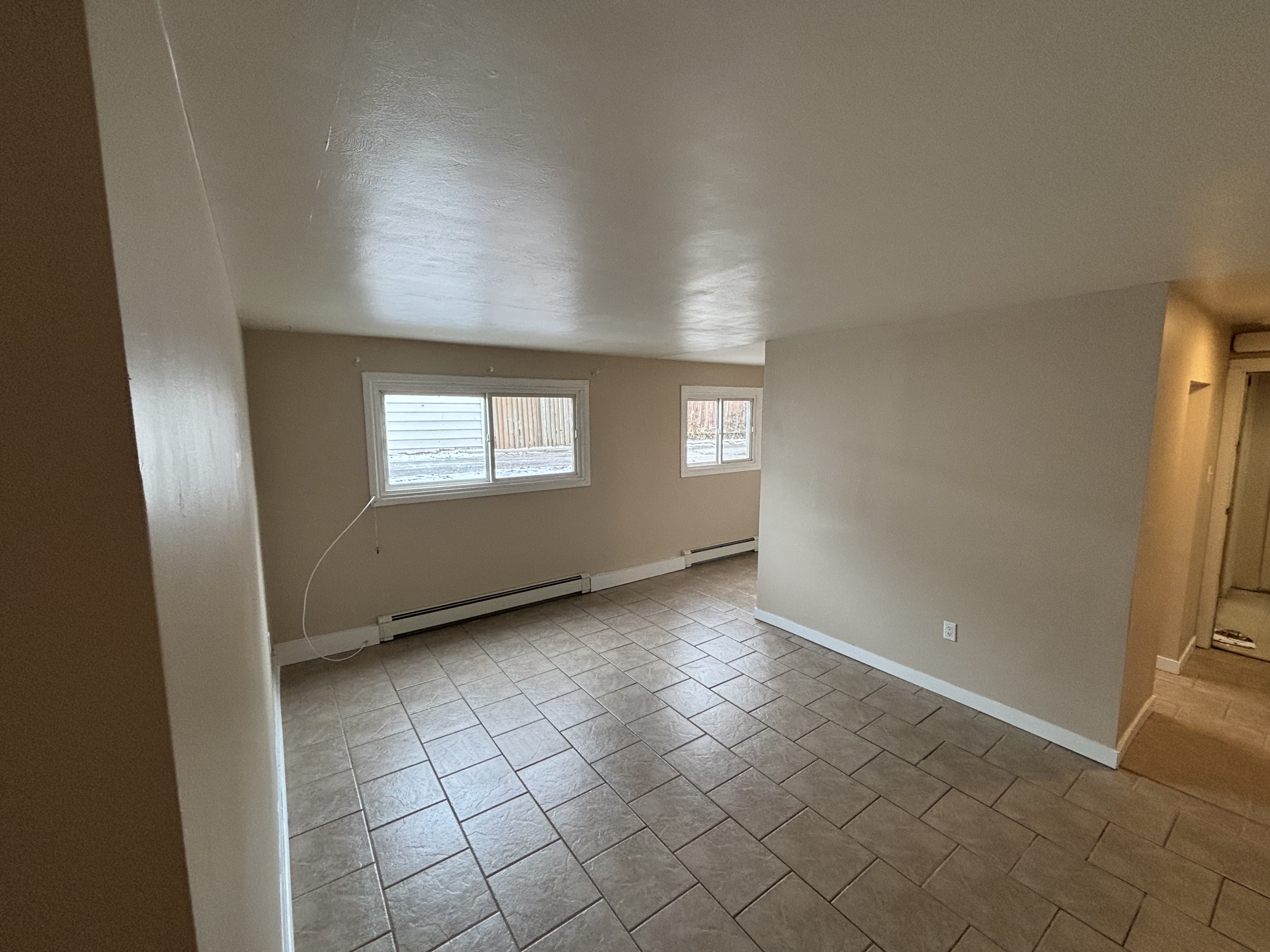 110 Whitmore Ave, Sarnia, ON N7T 3T2 — photo 2