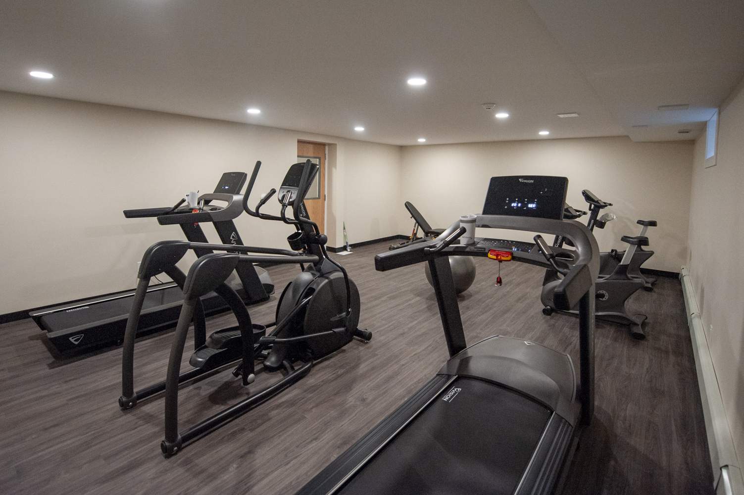 2075 Portage Avenue - Photo 26