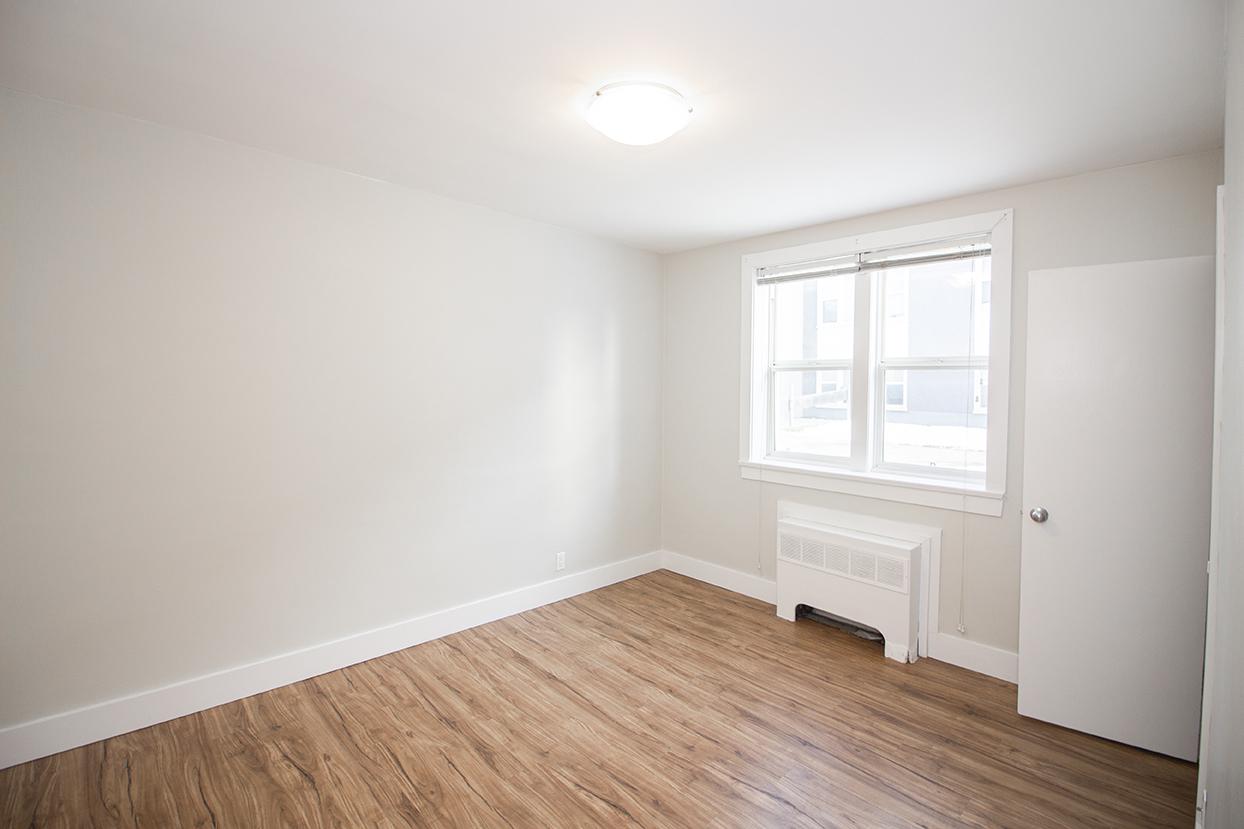 305 Marion Street - Photo 31
