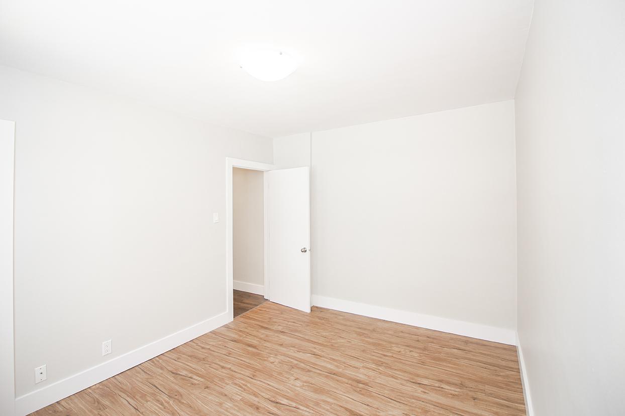 305 Marion Street - Photo 33