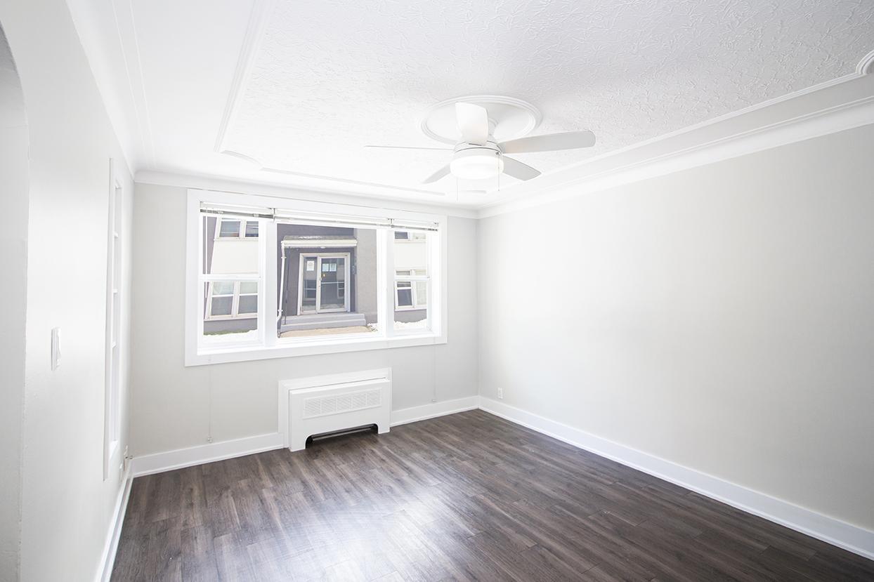 305 Marion Street - Photo 21