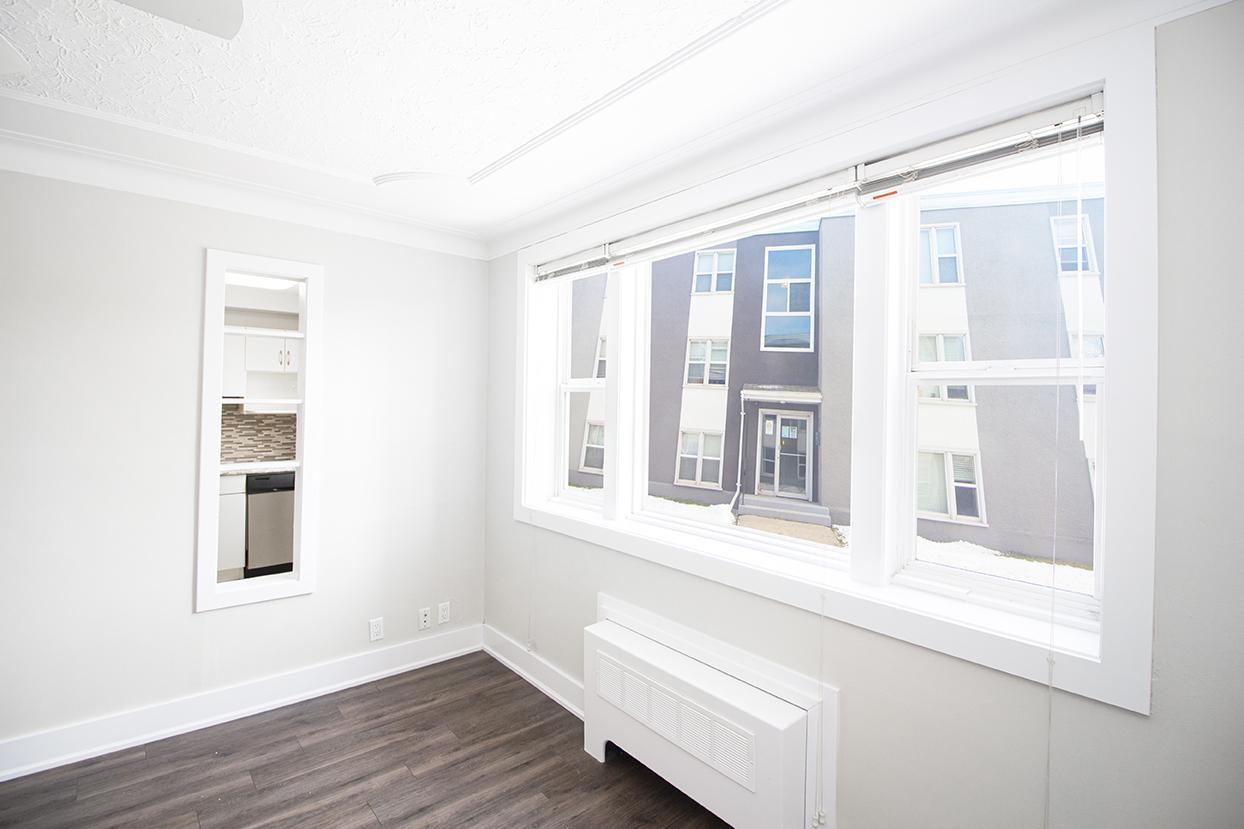 305 Marion Street - Photo 23