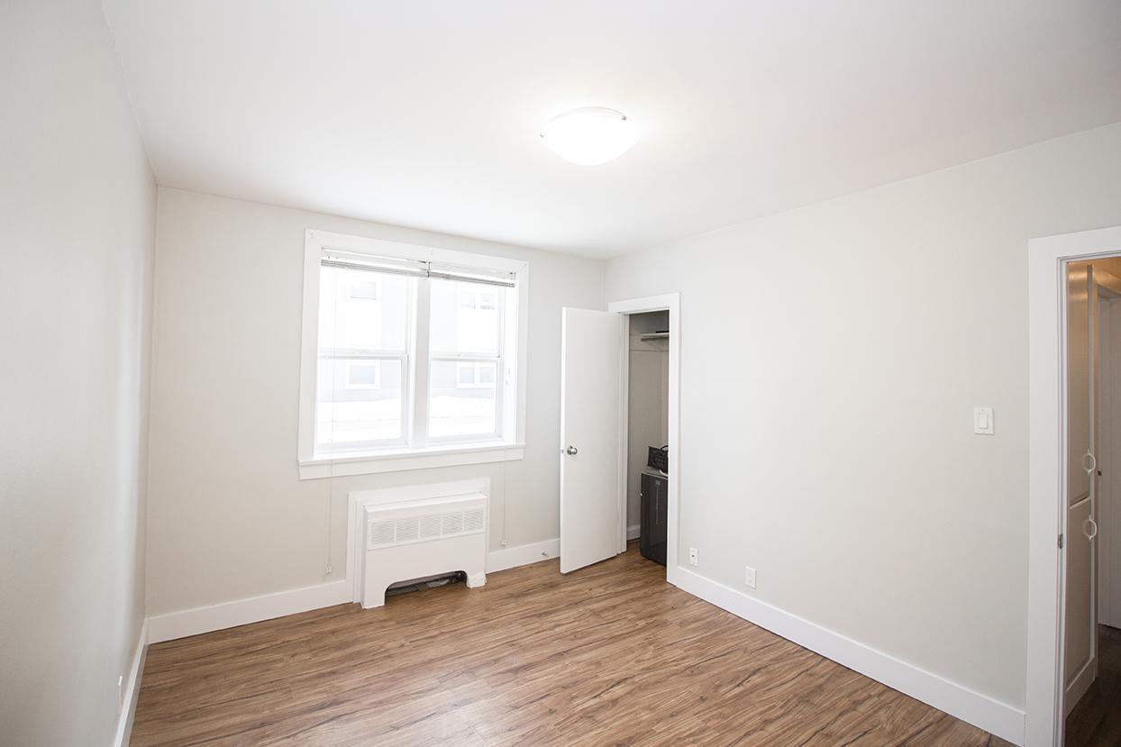 305 Marion Street - Photo 25