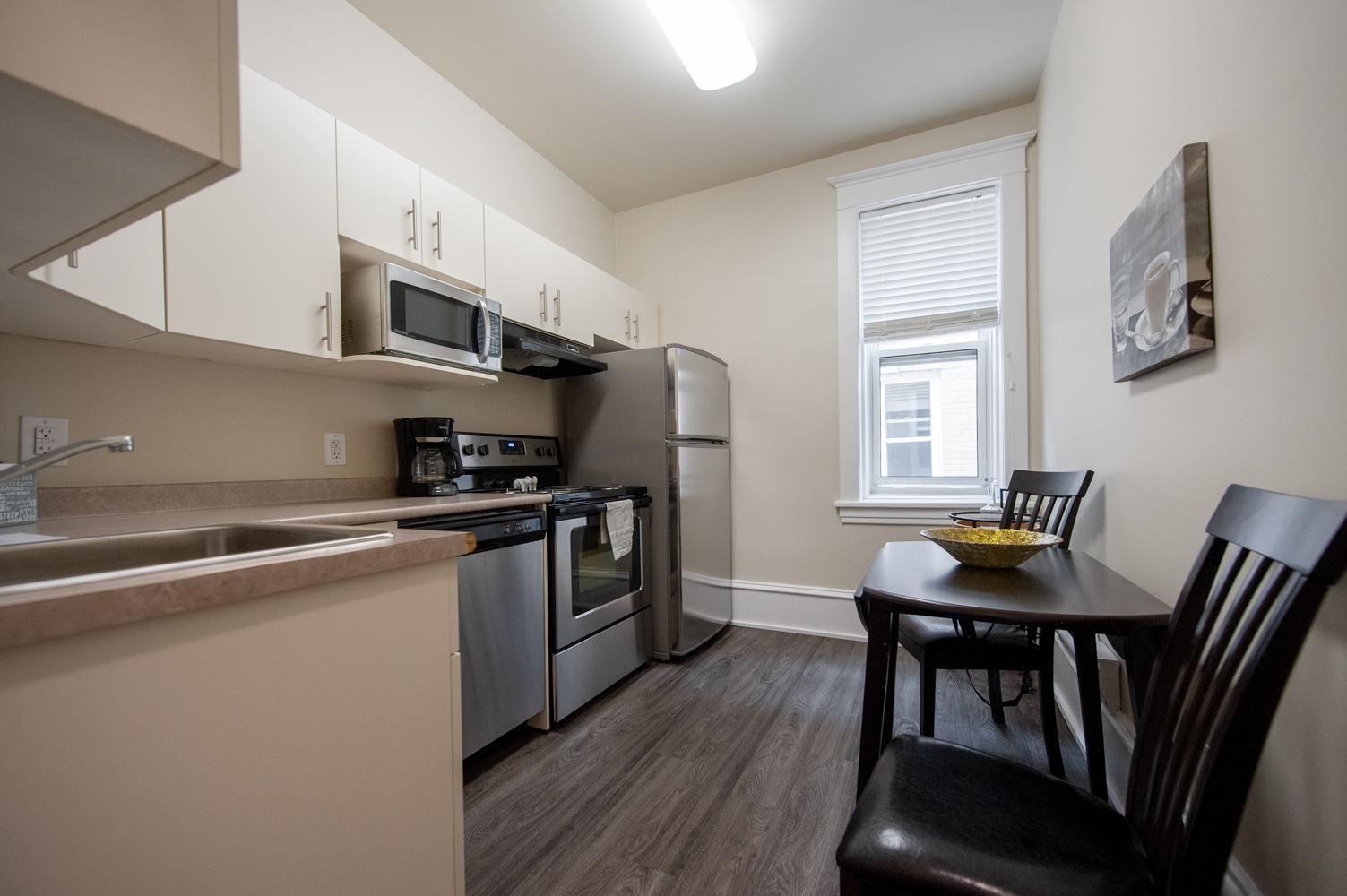 377 Brandon Avenue - Photo 6