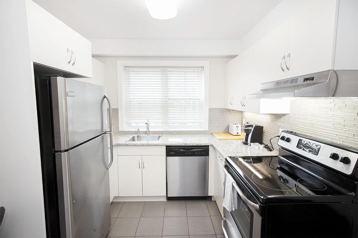 700 Corydon Avenue - Photo 12
