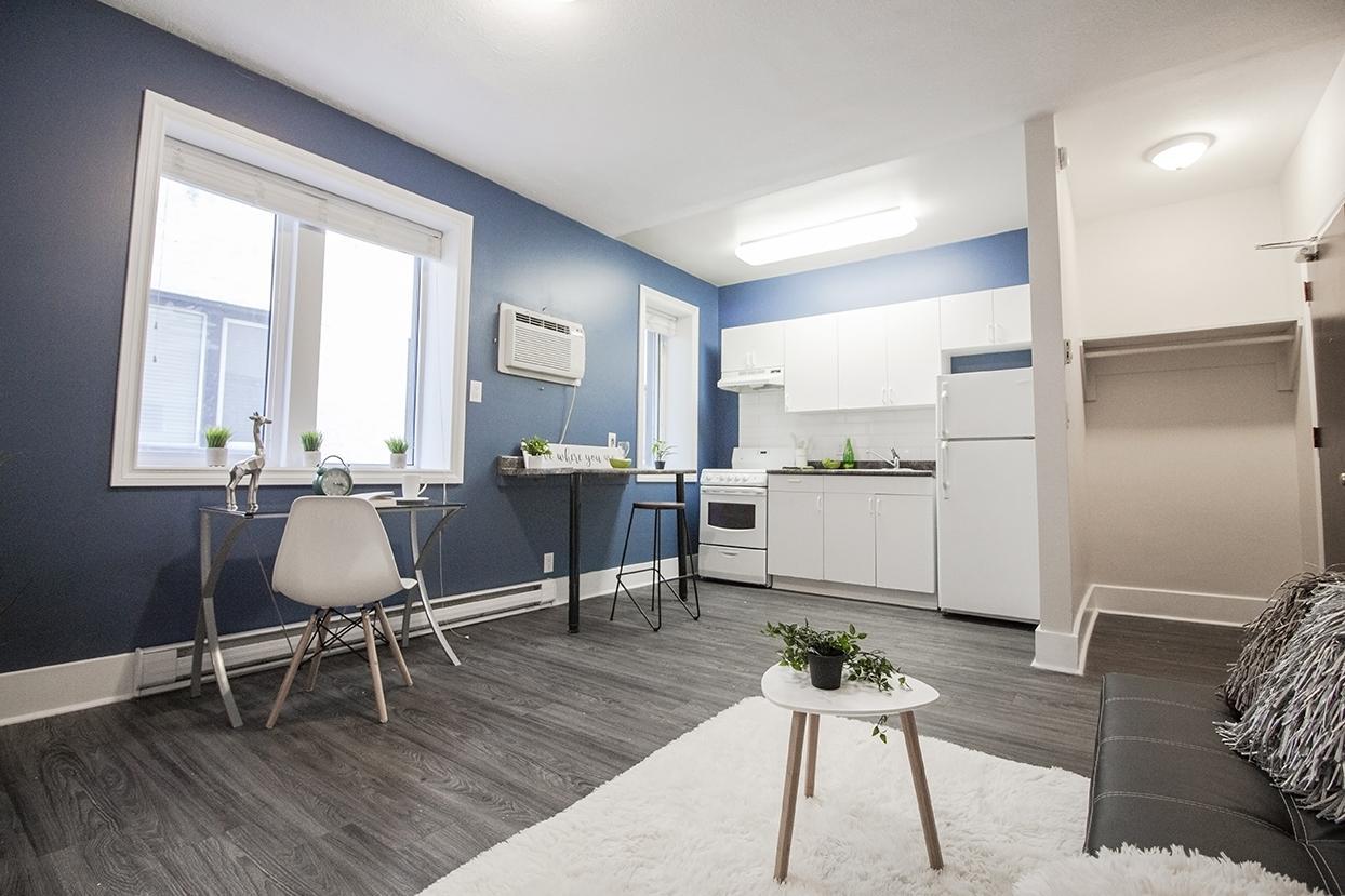 University Manor I & II - Photo 7