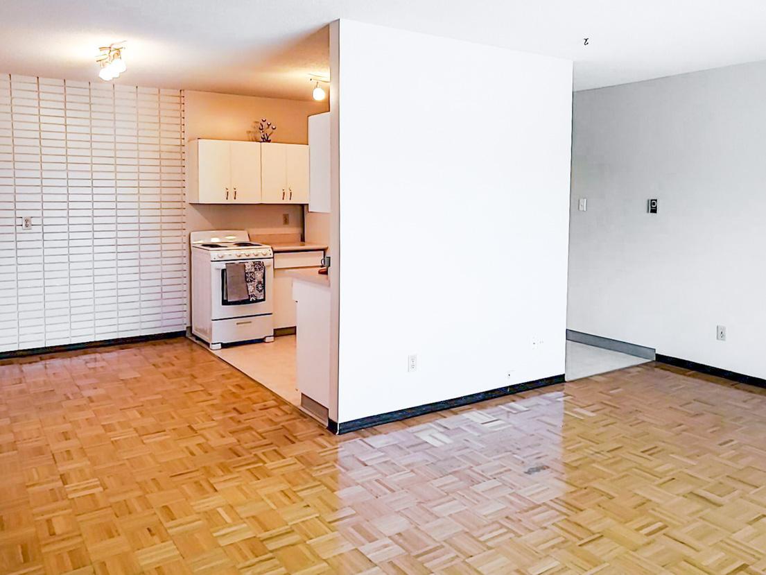 1025 Munroe Avenue - Photo 9