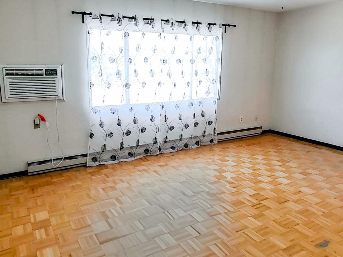 1025 Munroe Avenue - Photo 11