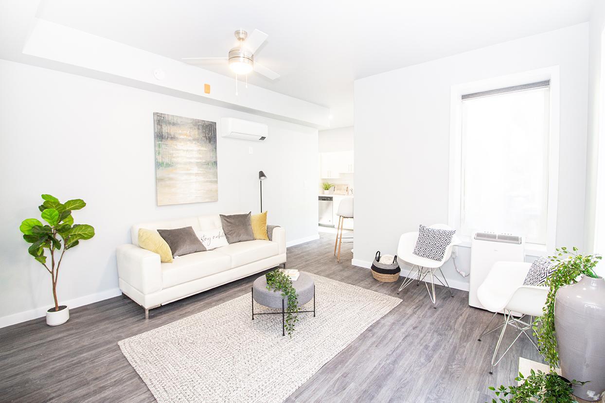 753 Wolseley Avenue - Photo 2
