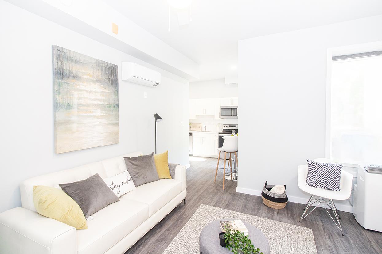 753 Wolseley Avenue - Photo 5