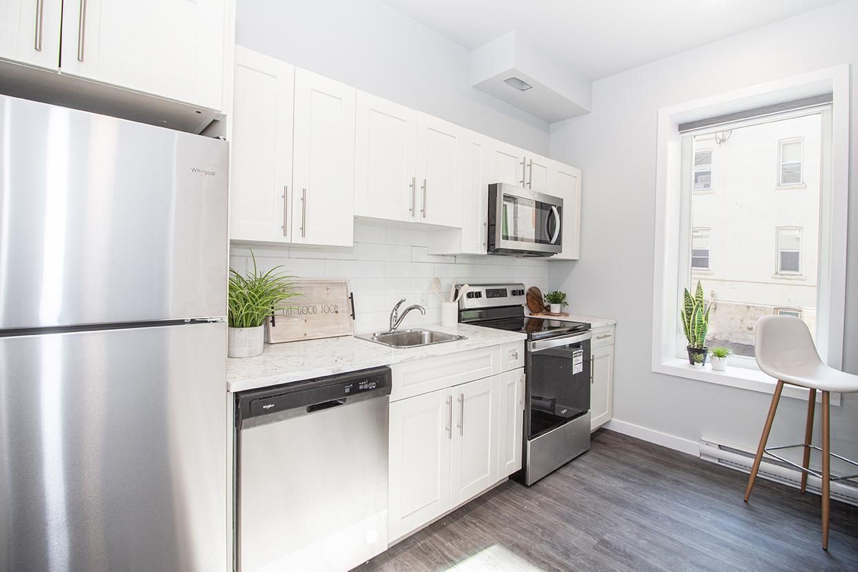 753 Wolseley Avenue - Photo 9