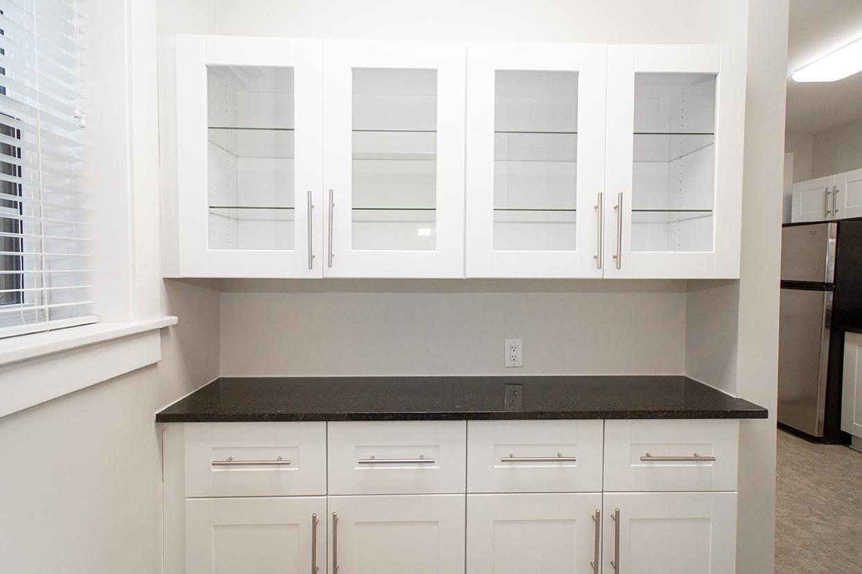 883 Grosvenor Avenue - Photo 24