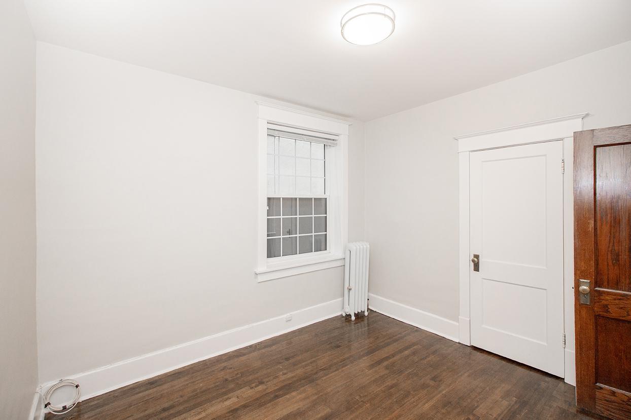 883 Grosvenor Avenue - Photo 40
