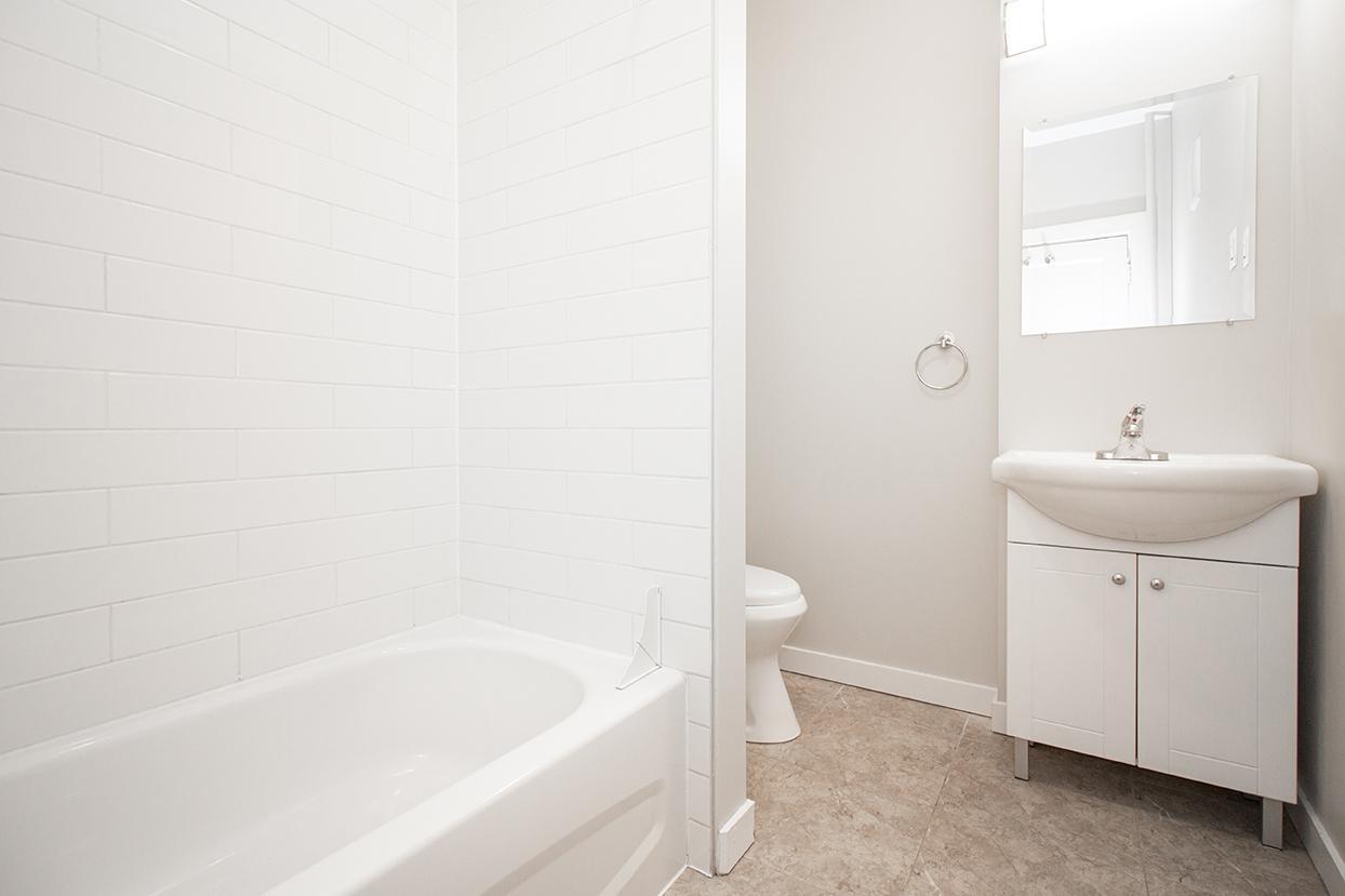 883 Grosvenor Avenue - Photo 54