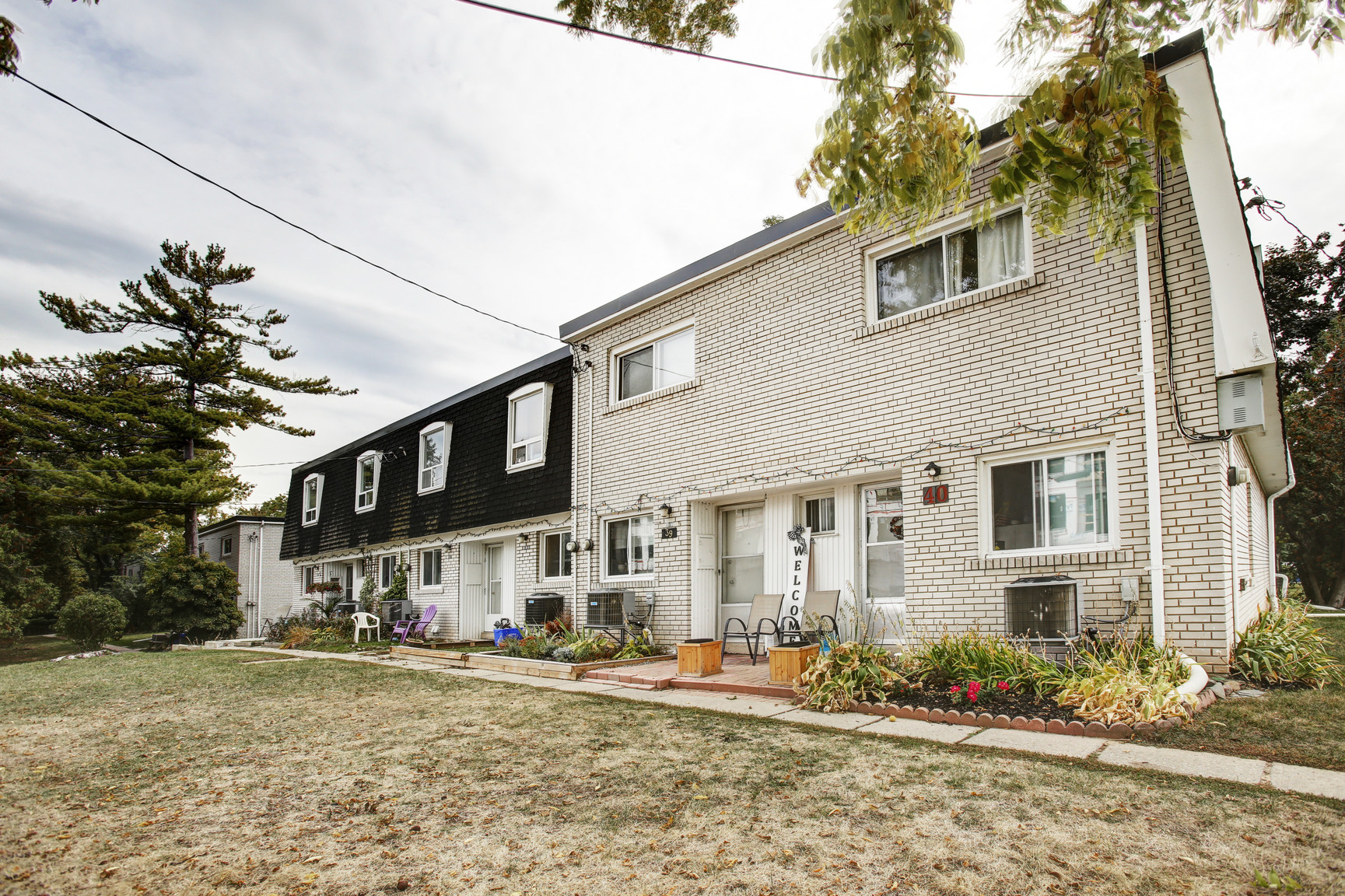 200 Lakeshore Rd. W. - Photo 5