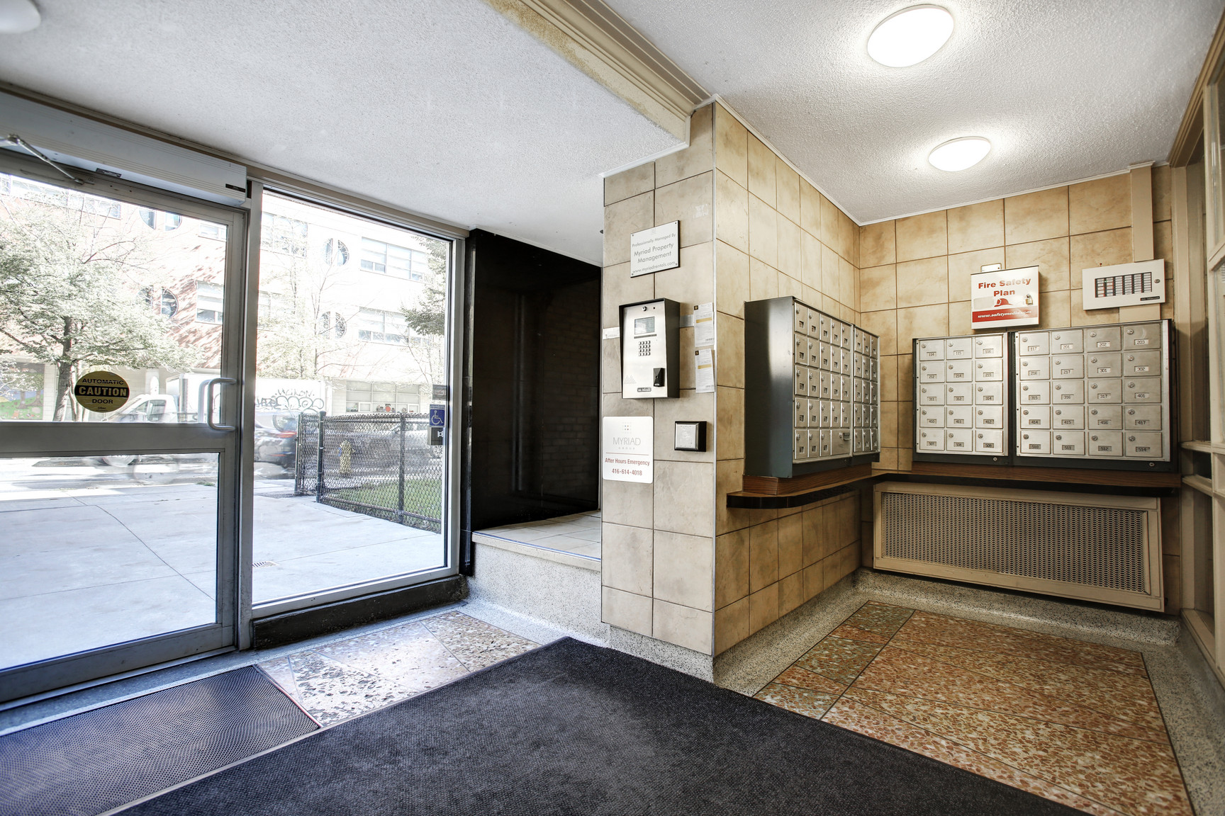 The Imperial - Photo 35