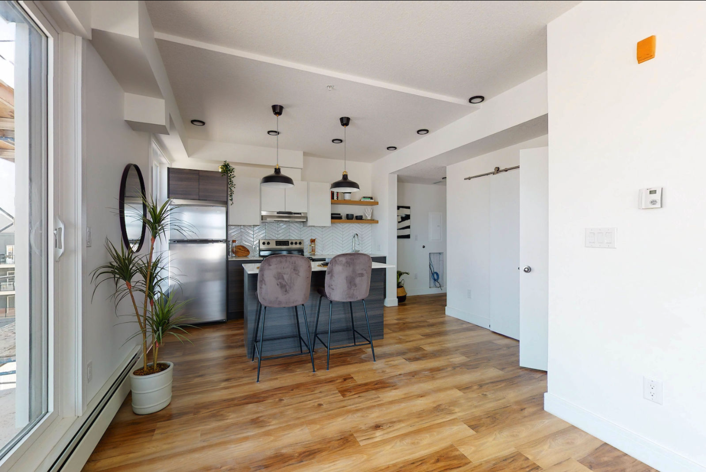 @81 on Whyte Residential - Photo 6