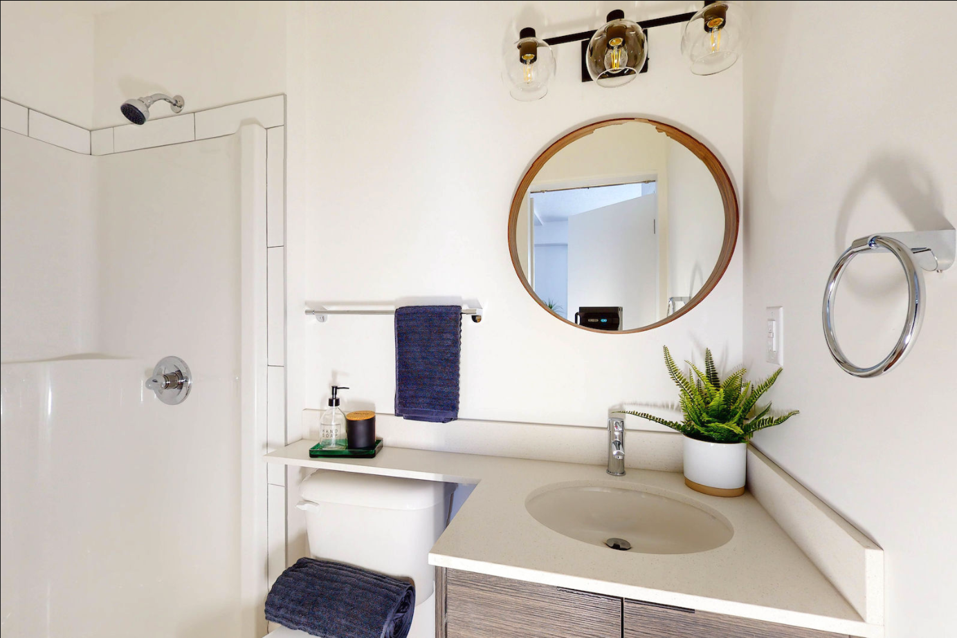 @81 on Whyte Residential - Photo 18