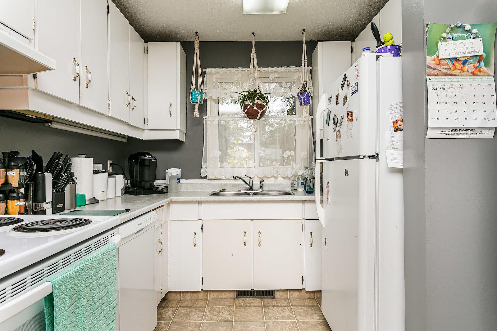 Vernon Street Townhomes - Photo 2