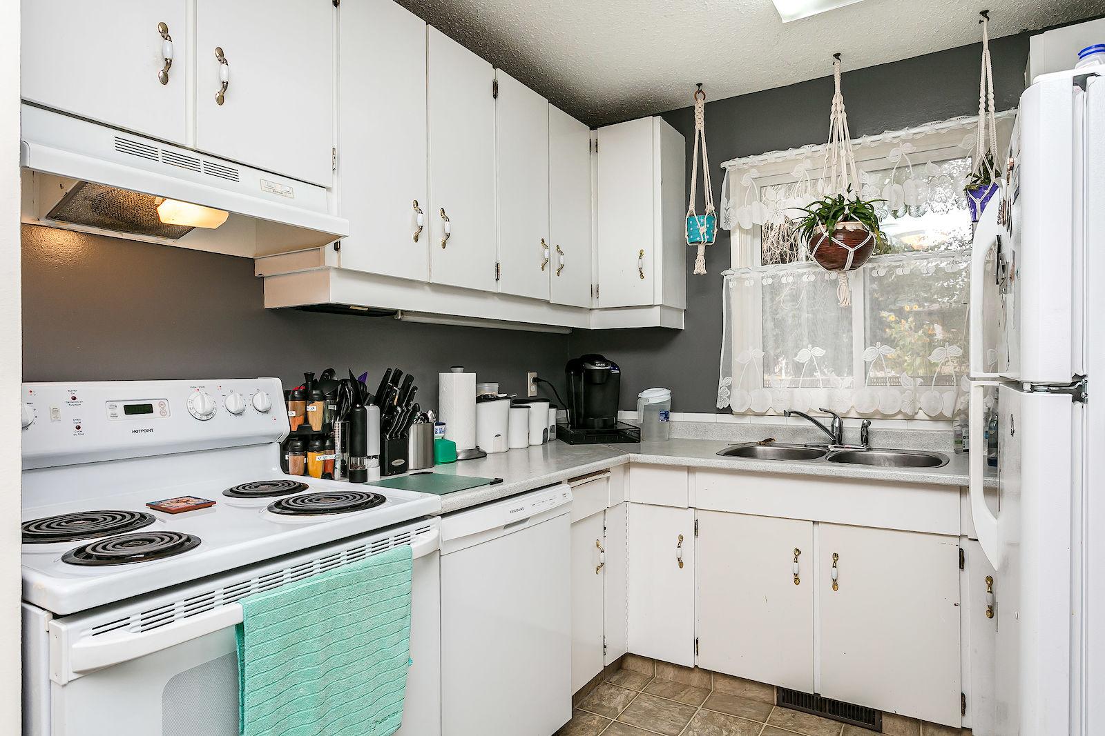 Vernon Street Townhomes - Photo 4