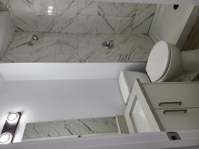 Amora Apartments - Photo 3