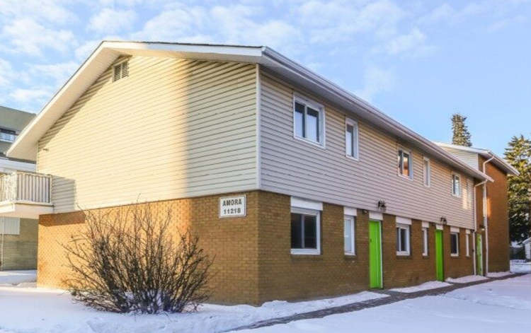 Amora Apartments