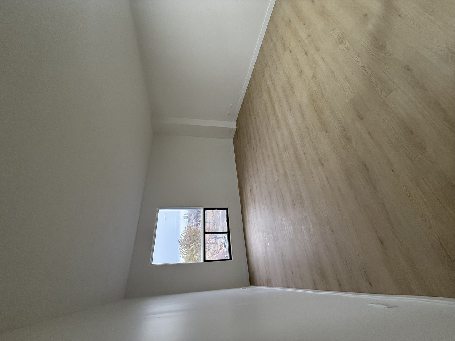 Claridge House - Photo 9