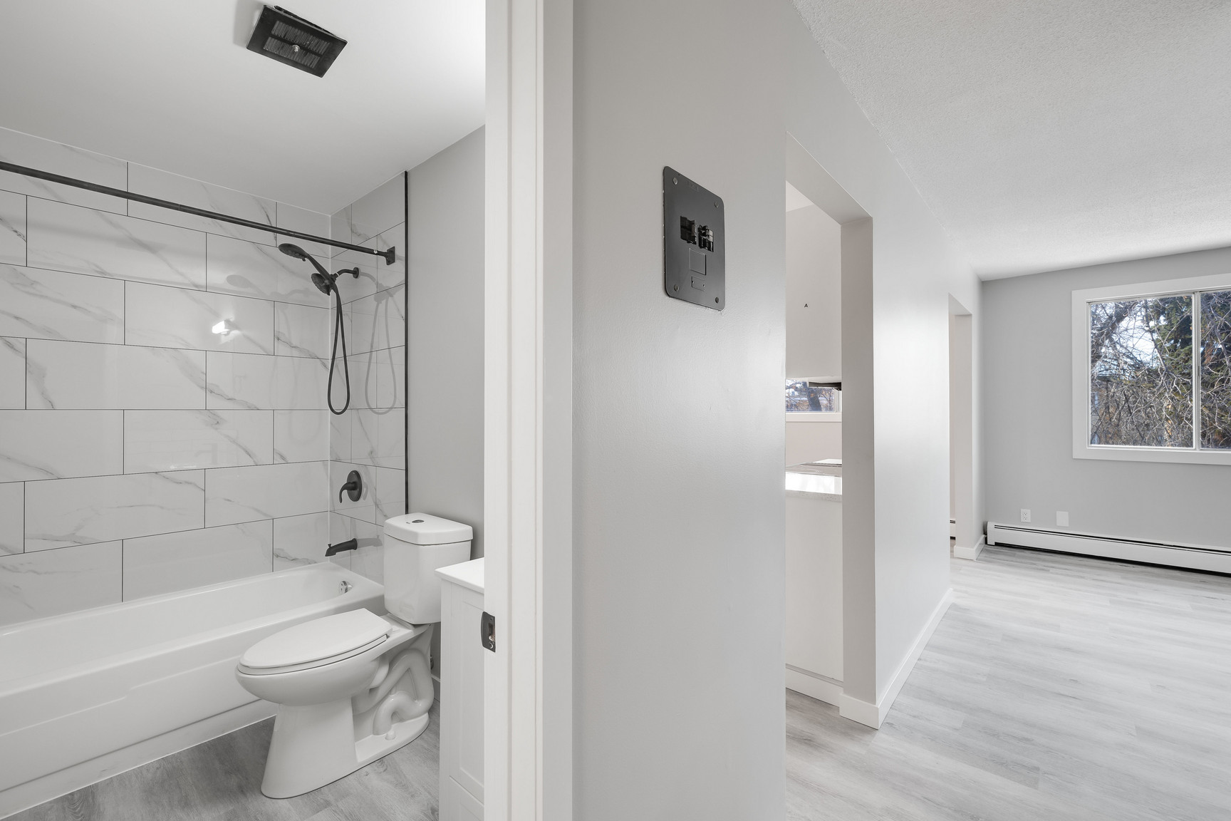 Westwood Apartments - Photo 14