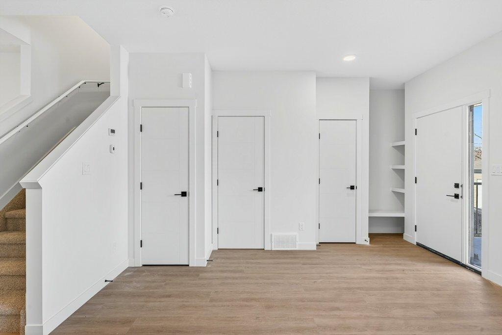 The Glenora Collection - Photo 15