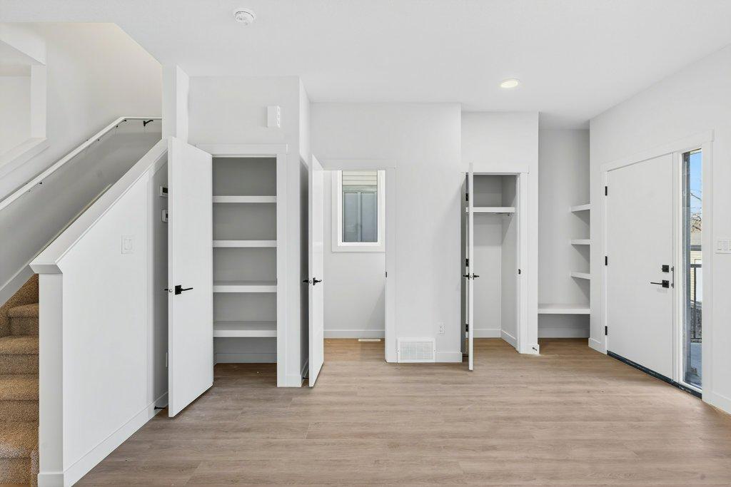 The Glenora Collection - Photo 16