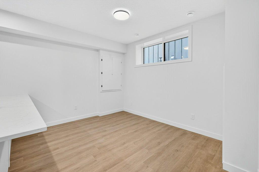 The Glenora Collection - Photo 34