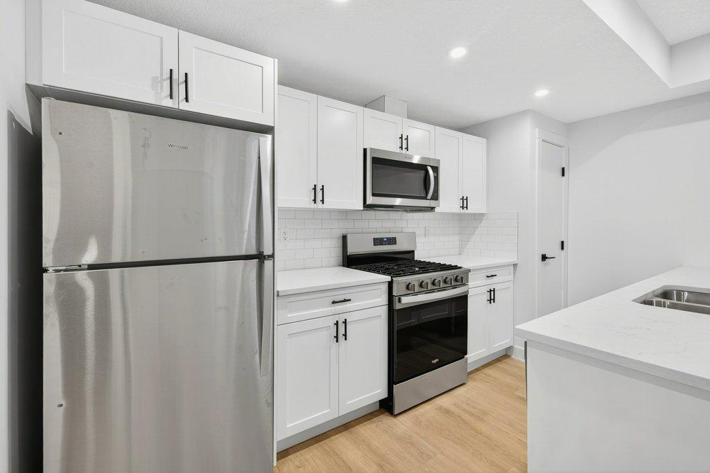 The Glenora Collection - Photo 37